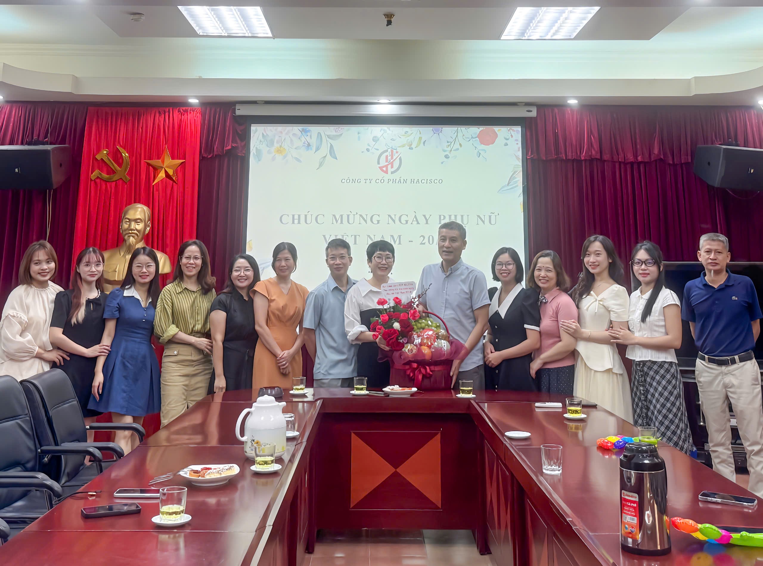 CÔNG TY CỔ PHẦN HACISCO: CHÀO MỪNG NGÀY PHỤ NỮ VIỆT NAM 20/10